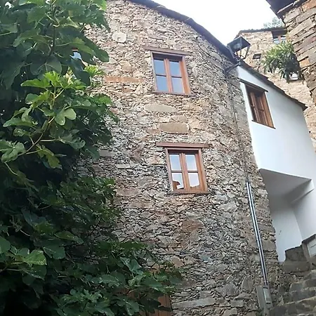 Casa Da Carvalha * Lousã