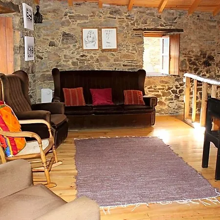 Alojamento de Turismo Selvagem Casa Da Carvalha Lousã