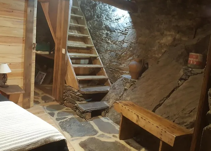 Casa Da Carvalha Деревянный коттедж *